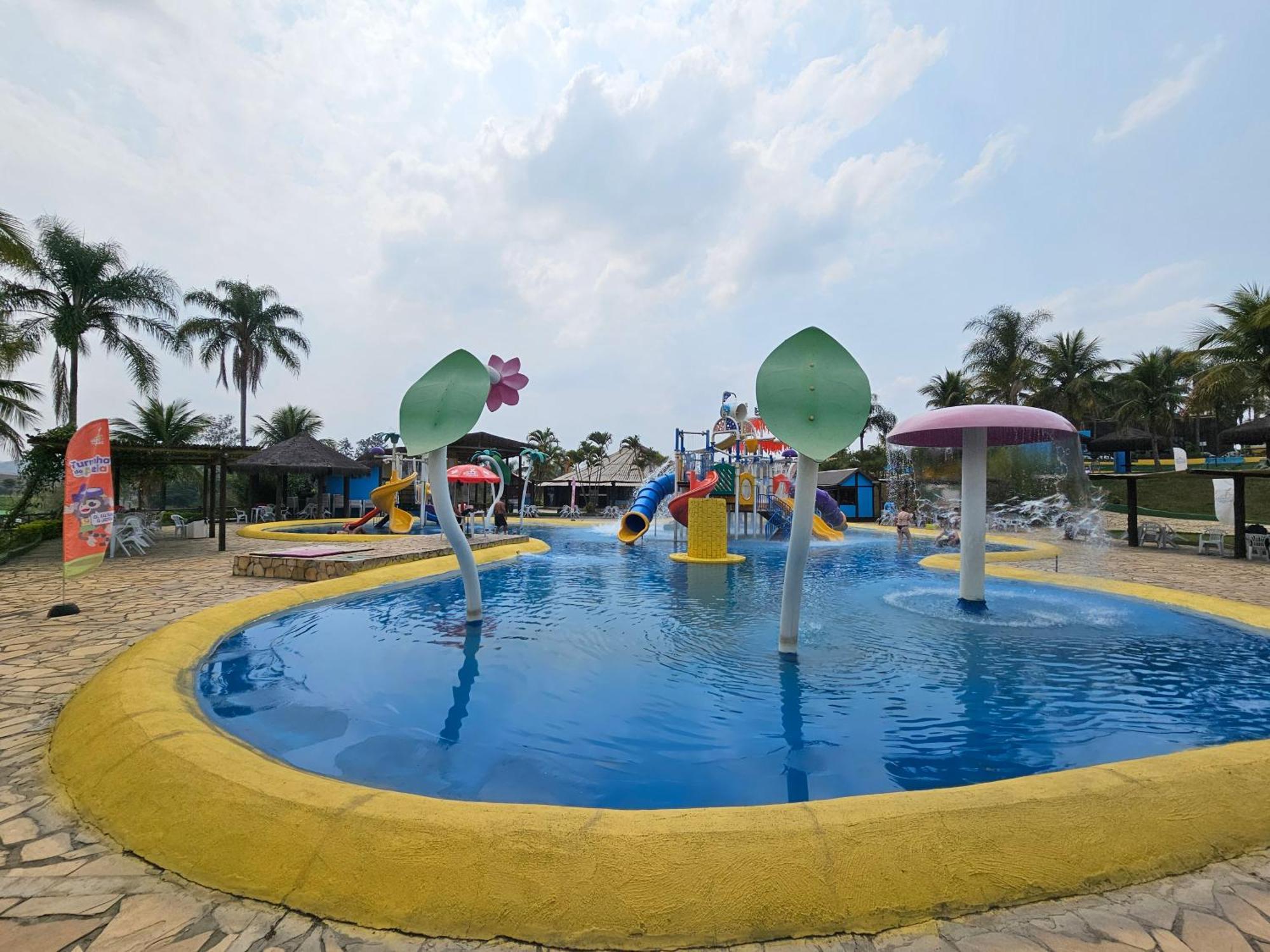 Flat Quartier Aldeia Das Aguas Park Resort Dorandia Екстер'єр фото