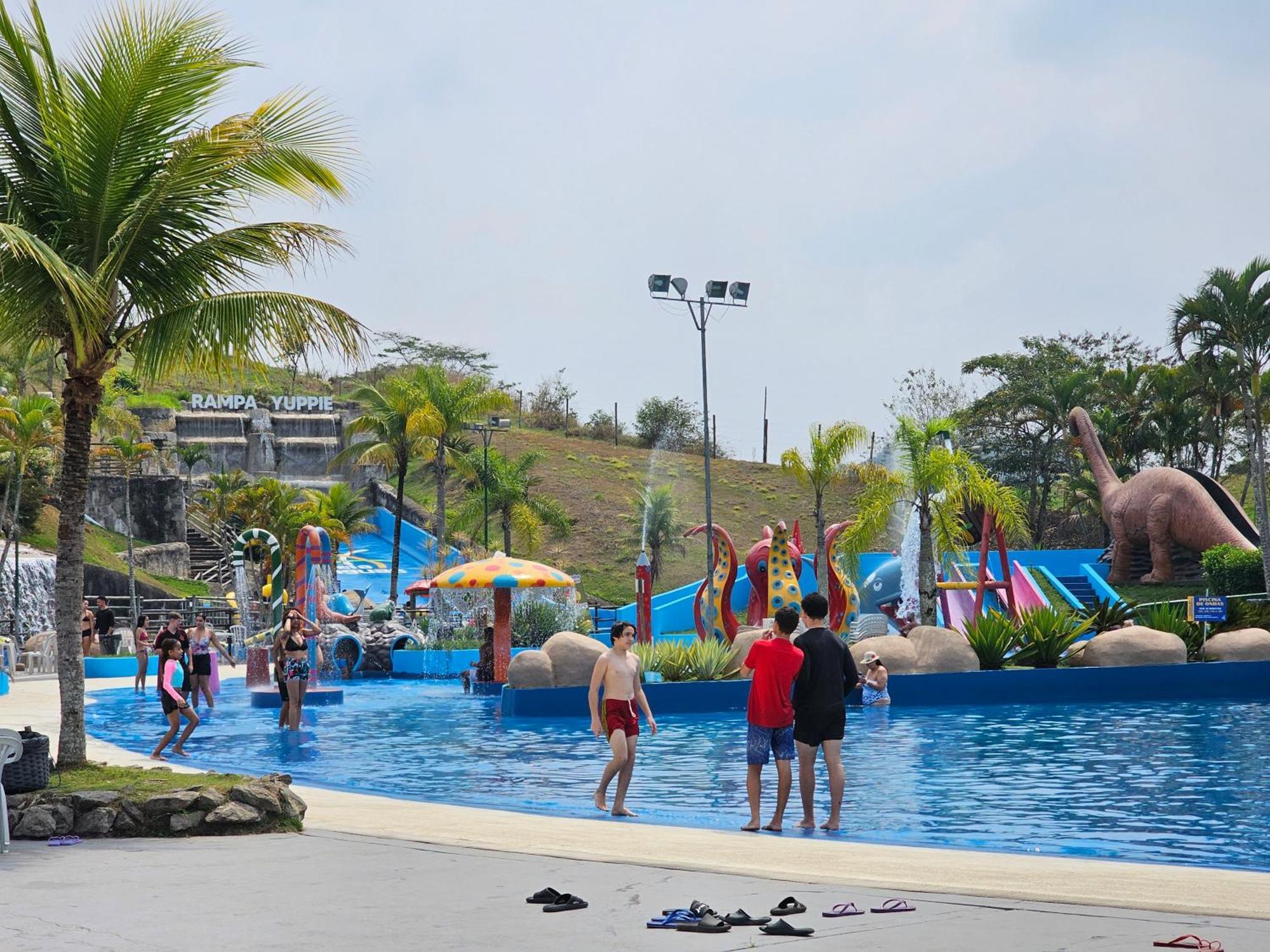 Flat Quartier Aldeia Das Aguas Park Resort Dorandia Екстер'єр фото